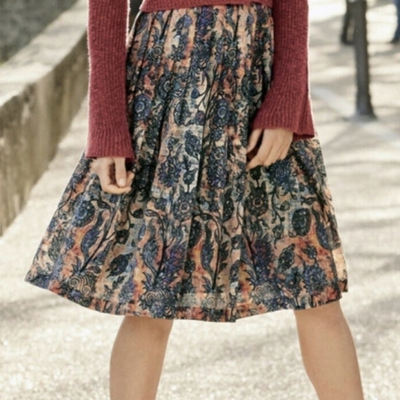 12 - Peruvian Connection | Multicolored Hilldale Skirt - Picture 6 of 10